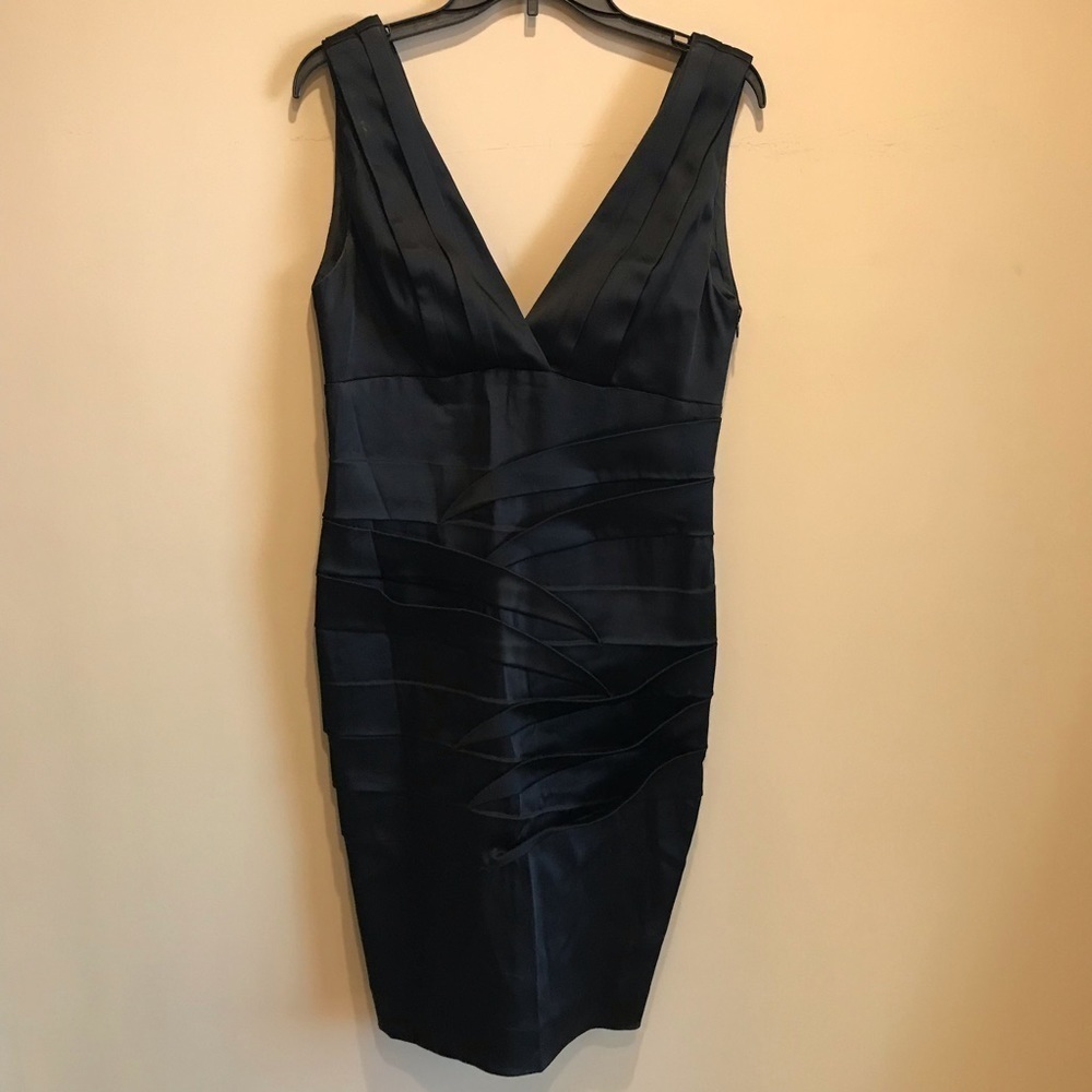 Cache Size 8 Black Cocktail Evening Dress